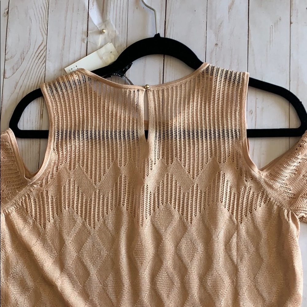 Top/Blouse - Picture 4 of 4
